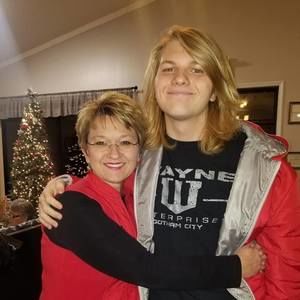 Meet your Posher, Veronica